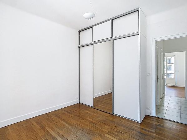 Appartement GRENOBLE - 3-4 pièces - 2 chambres - 88.28 m2 - 2 balcons