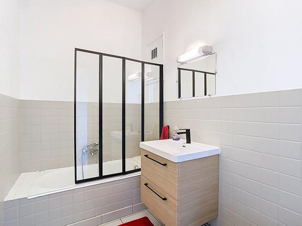 Appartement GRENOBLE - 3-4 pièces - 2 chambres - 88.28 m2 - 2 balcons