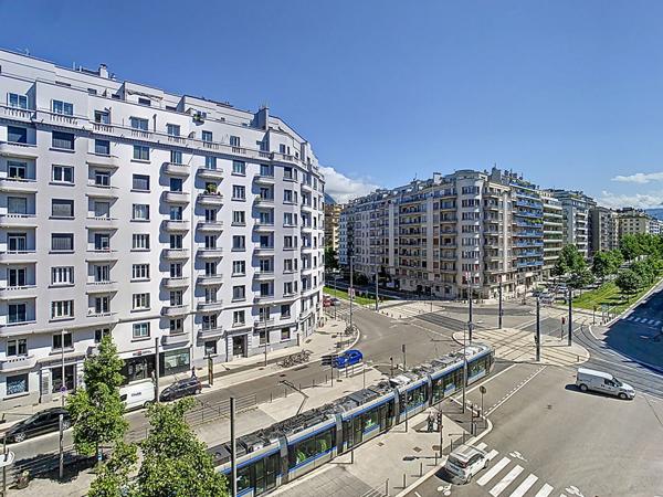 Appartement GRENOBLE - 3-4 pièces - 2 chambres - 88.28 m2 - 2 balcons