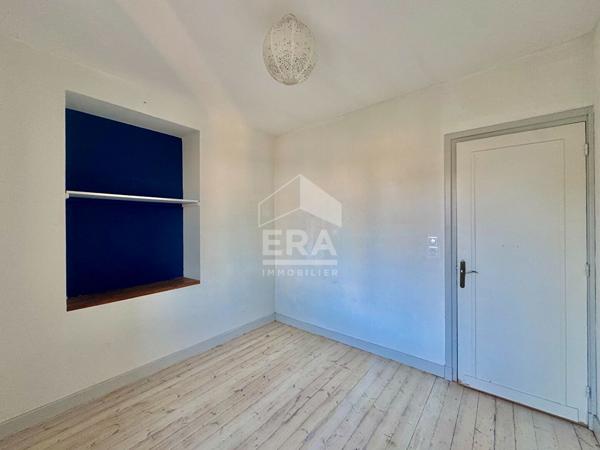 RARE - BEL APPARTEMENT PLEIN CENTRE MORNAC SUR SEUDRE