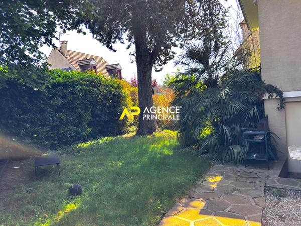 Sartrouville - La Croix Blanche - Maison 6 pièces 115 m² avec garage 620 000 € **  - Référence  9588