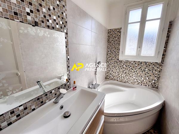 Sartrouville - La Croix Blanche - Maison 6 pièces 115 m² avec garage 620 000 € **  - Référence  9588