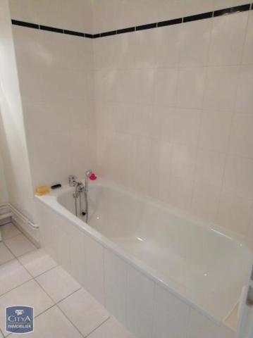 Appartement à louer 3 pièces 63.78m² Neufchâtel-en-Bray (76270)