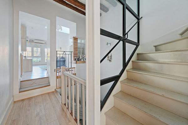 Maison de ville repensée par un architecte