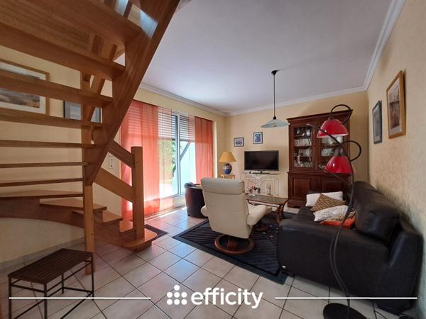 Maison 6 pièces - 123 m² Exclusivité efficity