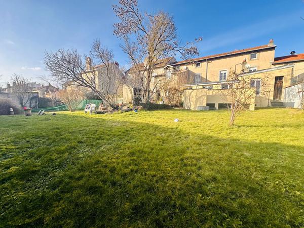 FONDS DE COMMERCE (BAR, PMU, FDJ, RESTAURATION) EN VENTE A LUNEVILLE (54300)