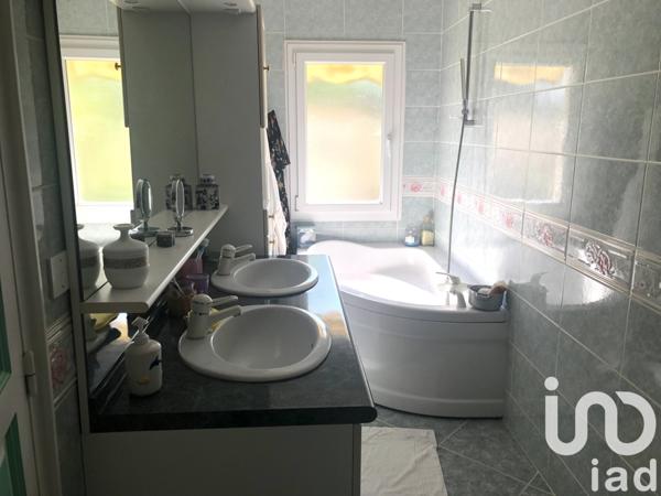 Maison à vendre 6 pièces 155 m² Esnandes