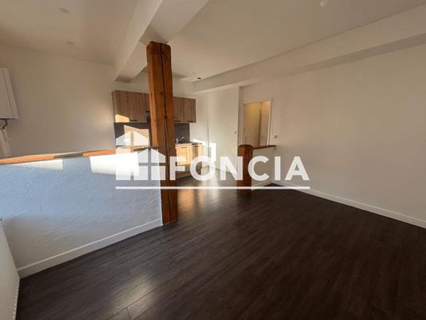 Location Appartement 2 pièces 47.64 m² - 61 RUE DU COMMERCE Villars Les Dombes 01330