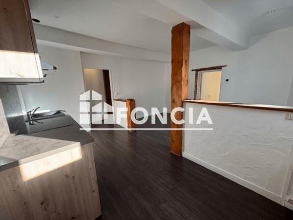 Location Appartement 2 pièces 47.64 m² - 61 RUE DU COMMERCE Villars Les Dombes 01330