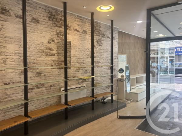 à vendre  314 m 2   ST QUENTIN  - 02