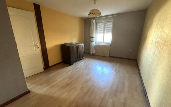 Maison à vendre    4 pièces • 101 m2 Mulhouse