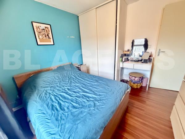 Appartement 2 pièces de 42 m² –  balcon – Parking couvert