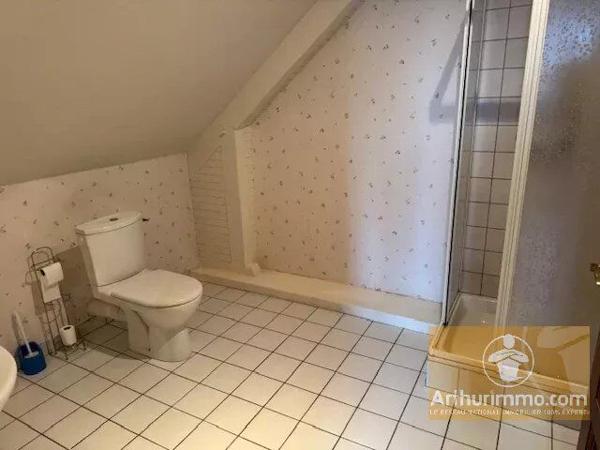 Vente                                                      Maison
                        
                     5 pièces                      140 m2                     à Montrozier
