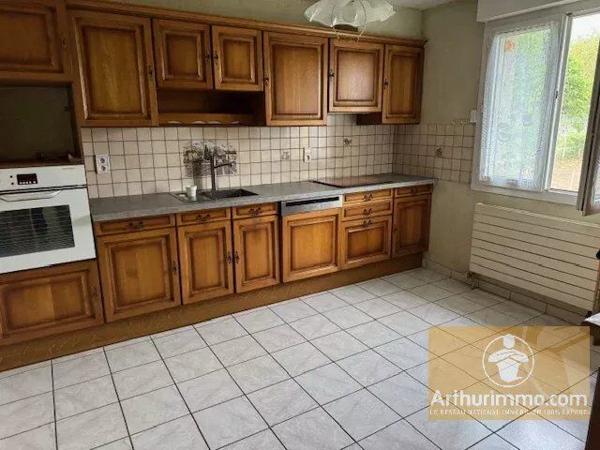 Vente                                                      Maison
                        
                     5 pièces                      140 m2                     à Montrozier