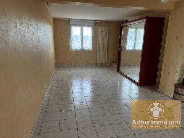 Vente                                                      Maison
                        
                     5 pièces                      140 m2                     à Montrozier
