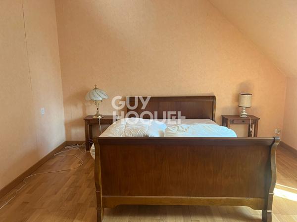 Maison Lanvallay 8 pièce(s) 283 m2