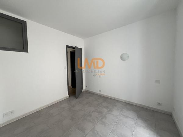 Immeuble de rapport rénové - 3 appartements et un local commercial