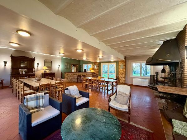 Vente Maison 12 pièces 382 m2 à La Ferté-sous-Jouarre