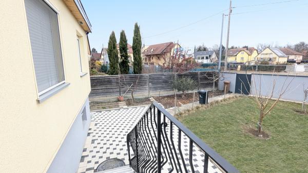 Maison plain-pied de 185m2 (deux logements : T5 +T2 en rez de sol)