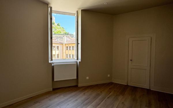 Appartement à louer    3 pièces • 63,29 m2 Vienne