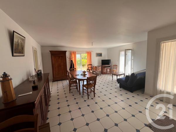 Maison à vendre  4 pièces - 79,47 m 2   ST GEORGES D OLERON  - 17