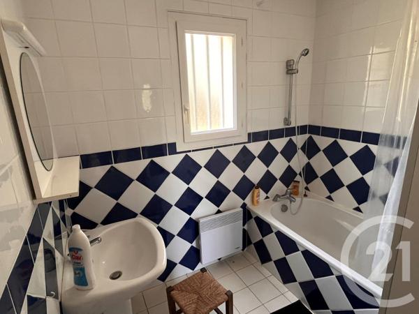 Maison à vendre  4 pièces - 79,47 m 2   ST GEORGES D OLERON  - 17