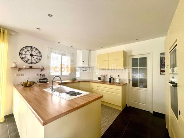 Vente Maison189 m² - 4 Pièces - MESCHERS SUR GIRONDE (17132)