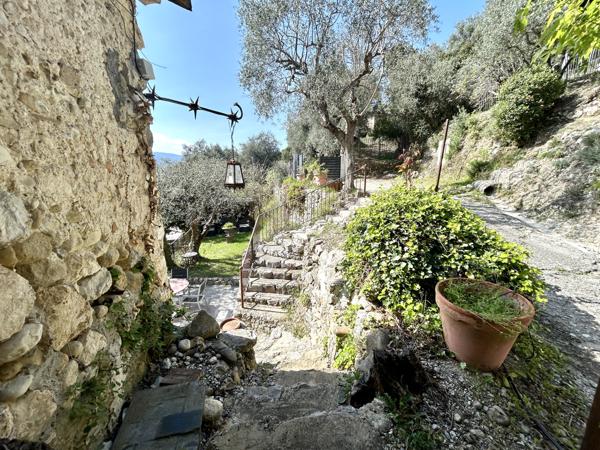 Maison 8 pièces - 180 m² Bien prestige