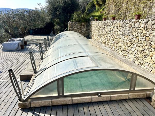 Maison 8 pièces - 180 m² Bien prestige