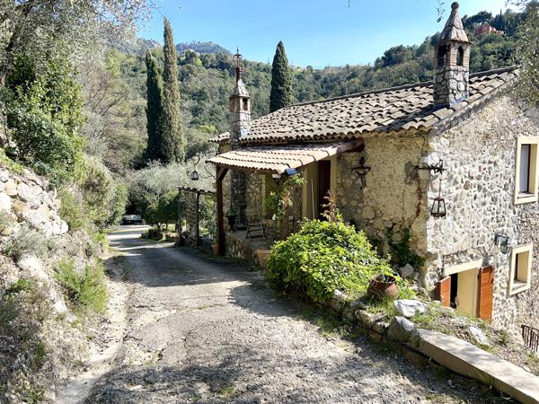 Maison 8 pièces - 180 m² Bien prestige