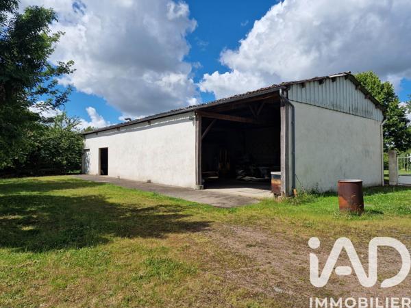 Parking à vendre 200 m² Availles-Limouzine