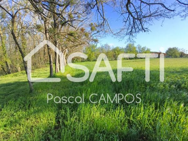 Terrain constructible, quartier calme de Mazères