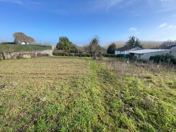 Maison à vendre à Saint Hilaire Saint Florent - Référence 331