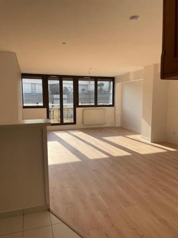 Lumineux 3 pièces avec balcon 75011, quartier Sainte Marguerite