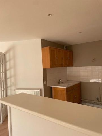 Lumineux 3 pièces avec balcon 75011, quartier Sainte Marguerite