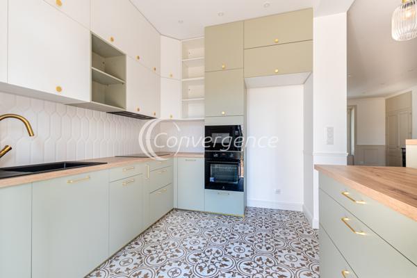 Maison
                                                                                                                                                                                                                                                                                                                        6 pièce(s)                                                                                                                                                                                                          4 chambre(s)                                                                                                                                                                                                          171.91  m²