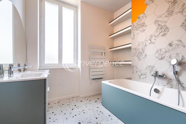 Maison
                                                                                                                                                                                                                                                                                                                        6 pièce(s)                                                                                                                                                                                                          4 chambre(s)                                                                                                                                                                                                          171.91  m²
