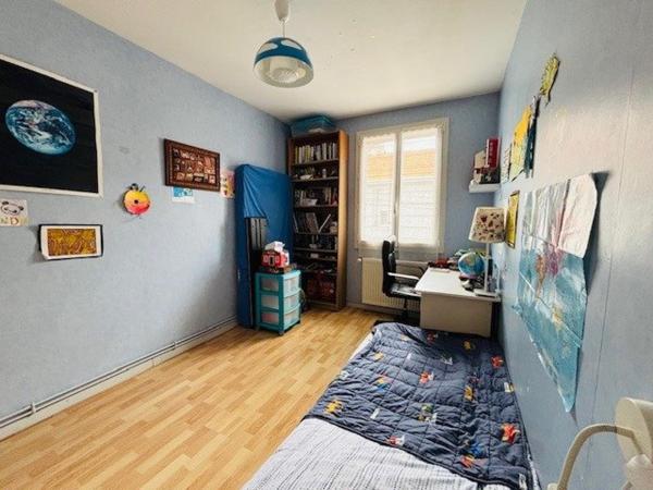 Maison T4/T5 familiale avec jardin au calme