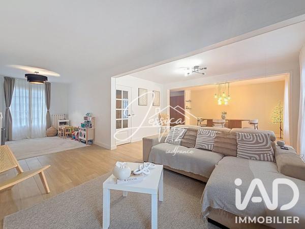 Maison à vendre 9 pièces 180 m² Dammartin-en-Goële