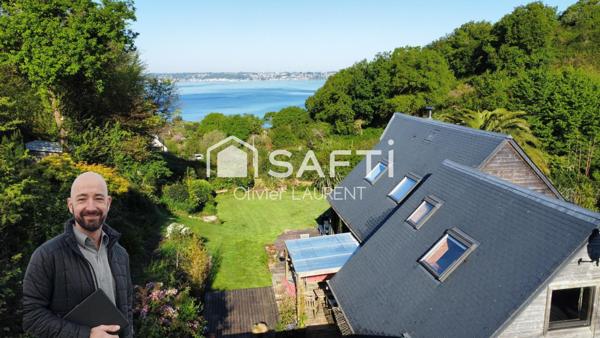 Maison bois contemporaine vue et proximité mer