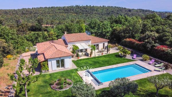 Brignoles, Maison 4 Chambres -  292 m² à vendre