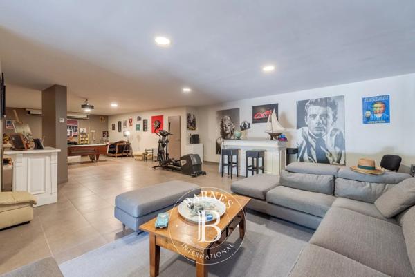 Brignoles, Maison 4 Chambres -  292 m² à vendre