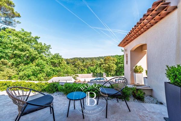 Brignoles, Maison 4 Chambres -  292 m² à vendre