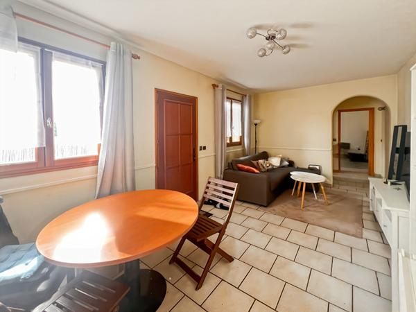 A vendre Maison Dammarie Les Lys 2 pièces de 43,56 m2