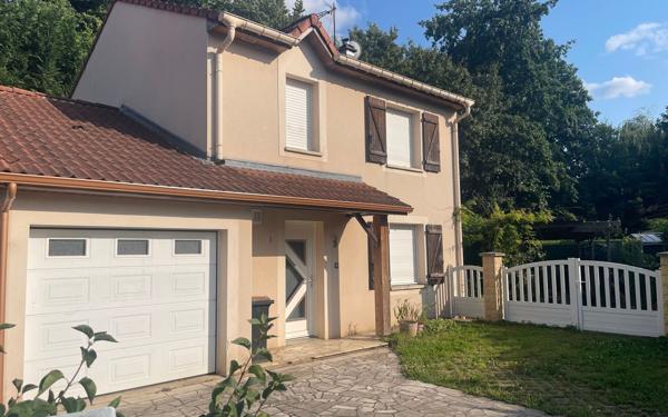 Maison à vendre    5 pièces •  Terville