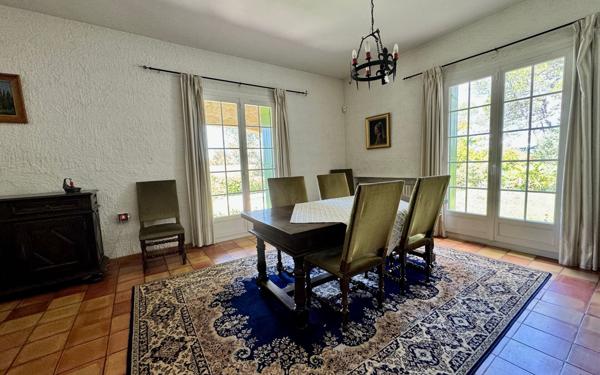 Maison à vendre    9 pièces • 340 m2 Saint-Clément-de-Rivière