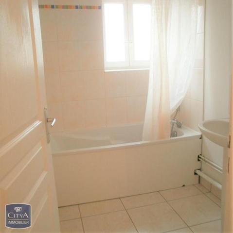 Appartement à louer 4 pièces 91.85m²