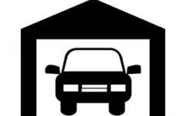 Stationnement à louer    Carros