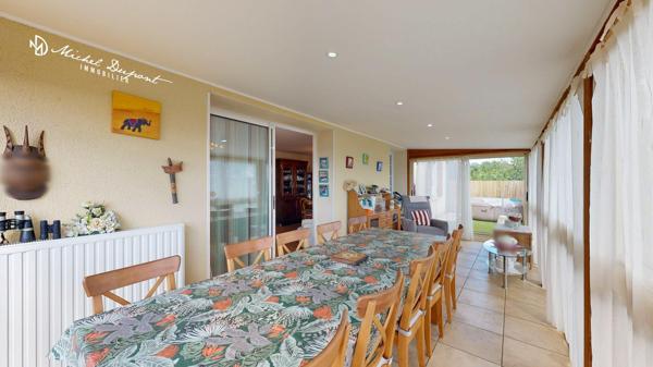 Maison familiale avec une exceptionnelle vue panoramique sur la vallée de la Vézère