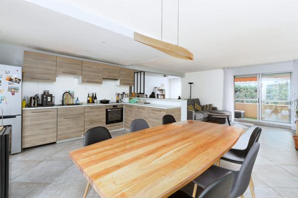 APPARTEMENT T3/4 - AIX NORD- CALME - LUMINEUX -RESIDENCE SECURISEE